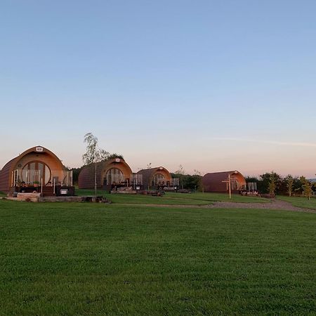 Mingle Dale- Bugthorpe Grange Glamping Villa สแตมฟอร์ดบริดจ์ ภายนอก รูปภาพ