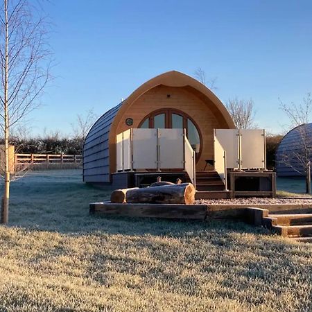 Mingle Dale- Bugthorpe Grange Glamping Villa สแตมฟอร์ดบริดจ์ ภายนอก รูปภาพ