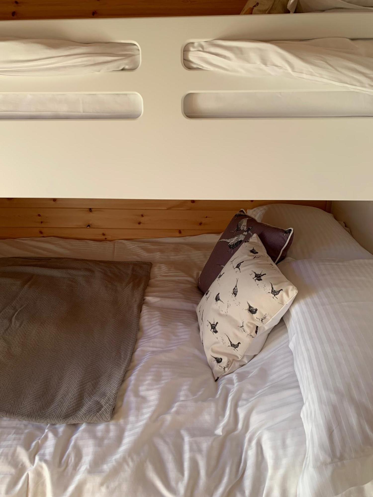 Mingle Dale- Bugthorpe Grange Glamping Villa สแตมฟอร์ดบริดจ์ ภายนอก รูปภาพ