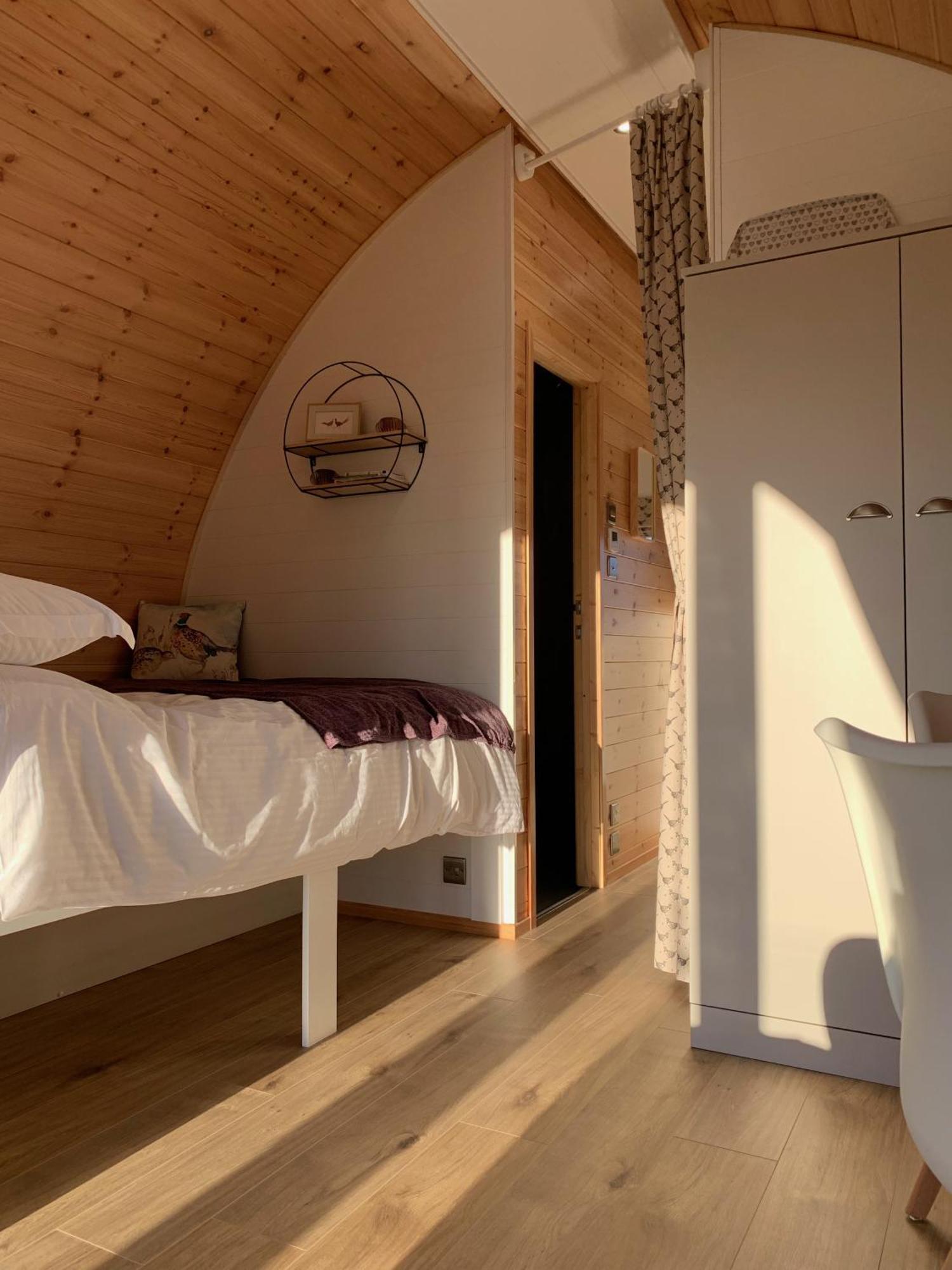 Mingle Dale- Bugthorpe Grange Glamping Villa สแตมฟอร์ดบริดจ์ ภายนอก รูปภาพ